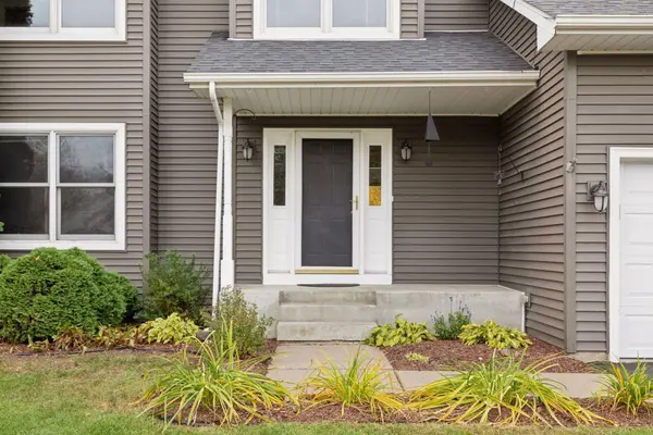 5913 Red Pine BLVD, White Bear Twp, MN 55110