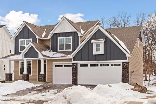 3031 Sugar Maple DR, Chaska, MN 55318