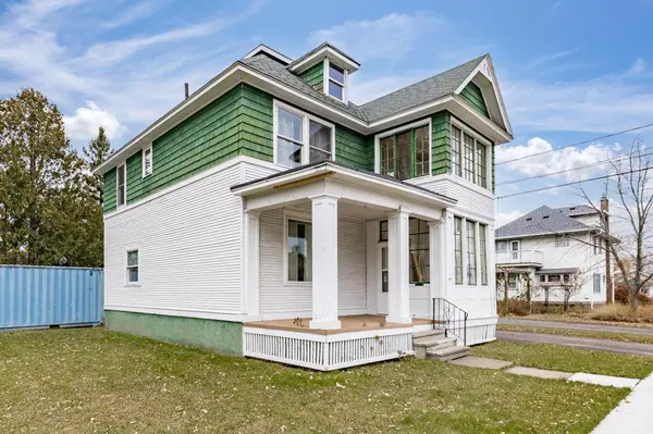 513 15th AVE E, Superior, WI 54880