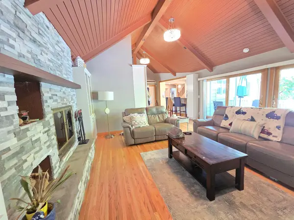 6353 Rolf AVE, Edina, MN 55439