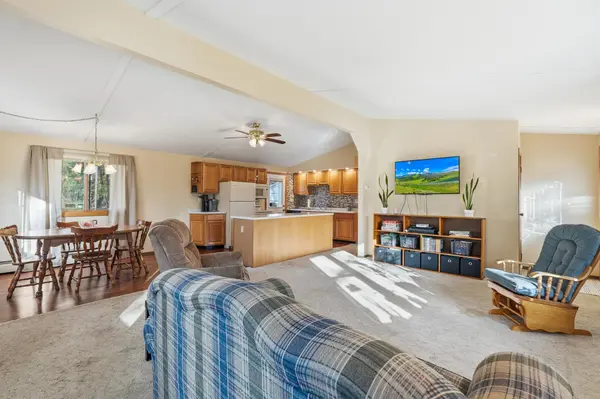881 Coleman DR, New Richmond, WI 54017