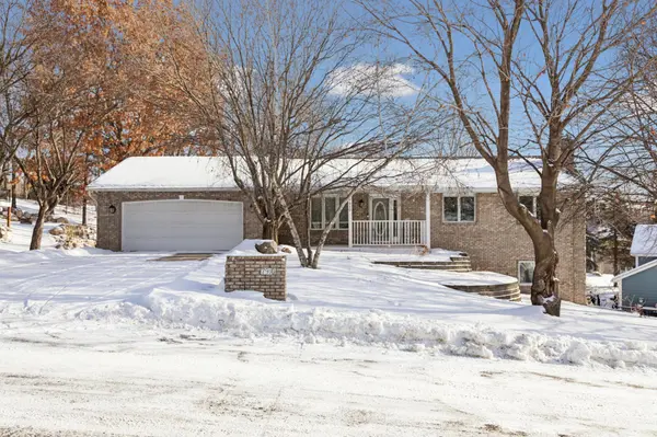 7910 Banks PATH, Inver Grove Heights, MN 55077
