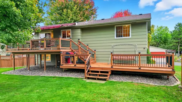 3063 Evelyn ST, Roseville, MN 55113