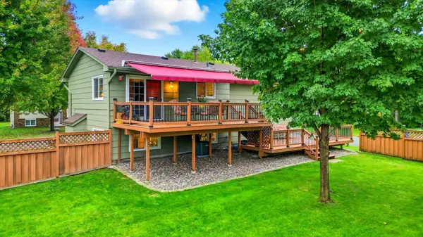 3063 Evelyn ST, Roseville, MN 55113