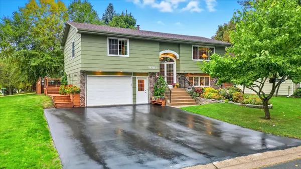 3063 Evelyn ST, Roseville, MN 55113