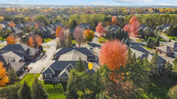 1603 Hunter Hill RD, Hudson, WI 54016