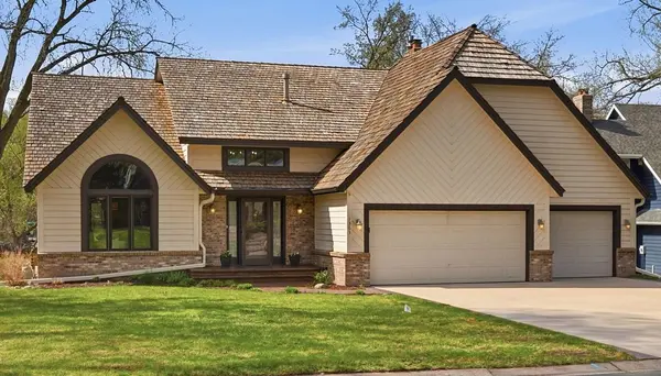 1363 Chatterton RD, Eagan, MN 55123