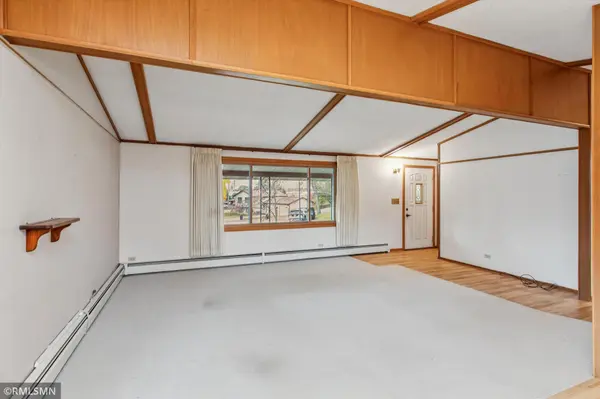 104 Bavarian CIR, Cannon Falls, MN 55009