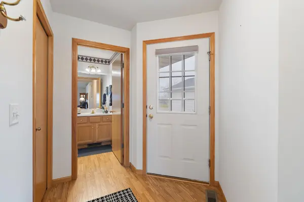 170 24th PL NW, Owatonna, MN 55060