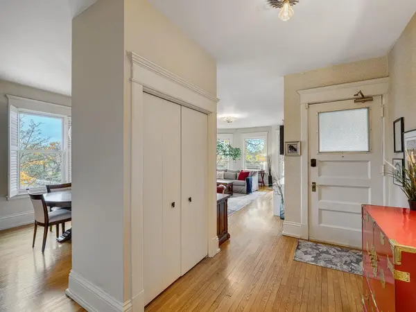 625 Grand AVE #8, Saint Paul, MN 55105