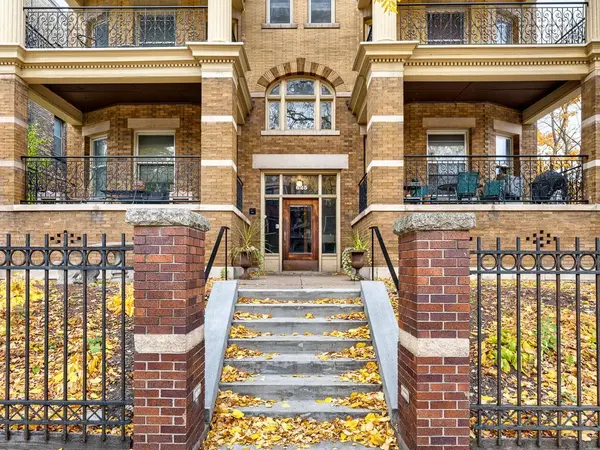 625 Grand AVE #8, Saint Paul, MN 55105