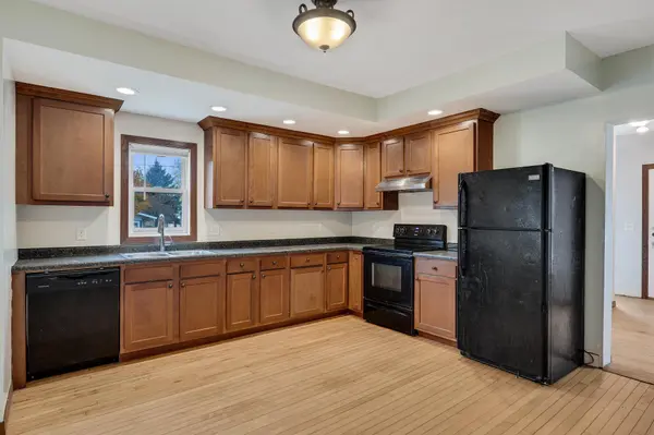 1178 W Broadway ST, Winona, MN 55987