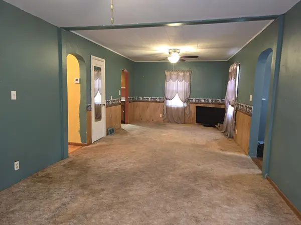 219 Fairmont AVE, Sherburn, MN 56171