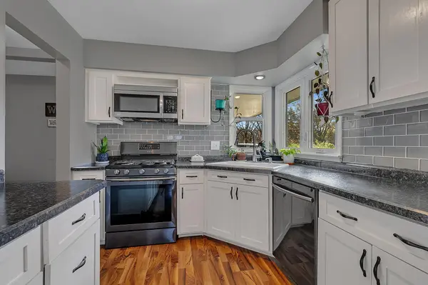 944 Spruce DR, Saint Cloud, MN 56303