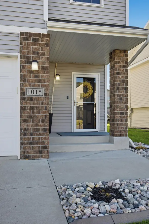 1015 29th AVE W, West Fargo, ND 58078