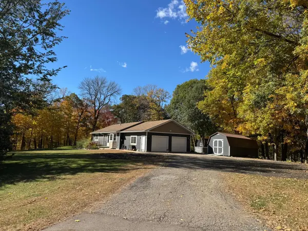 57396 181st LN, Mankato, MN 56001