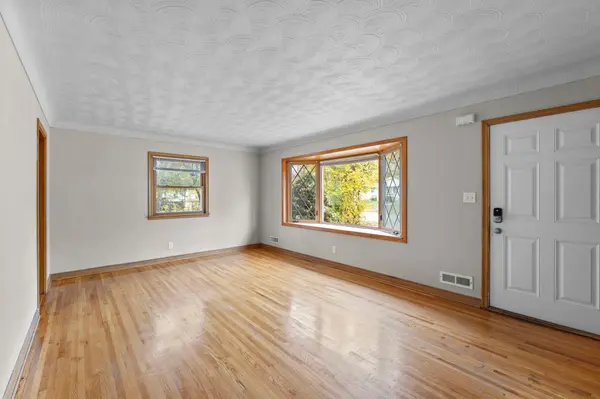 1740 California AVE E, Saint Paul, MN 55106