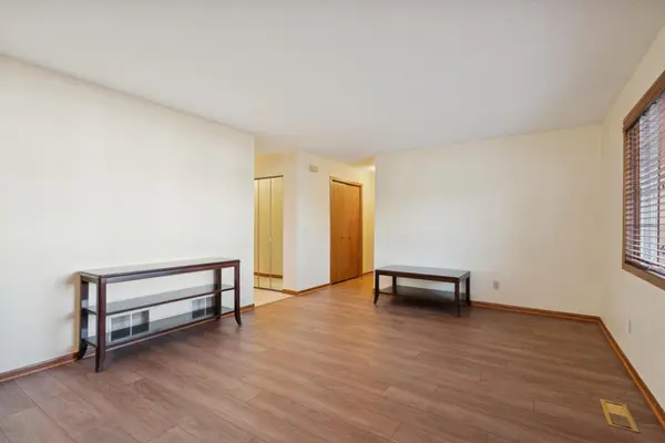4041 Maureen DR NE #103NE, Columbia Heights, MN 55421