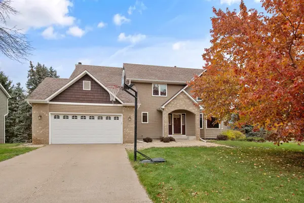 3608 Oak Creek TER, Vadnais Heights, MN 55127