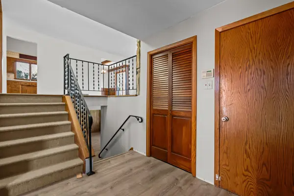889 Aspen View CIR, Hudson, WI 54016