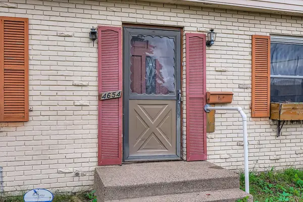 4654 Fillmore ST NE, Columbia Heights, MN 55421