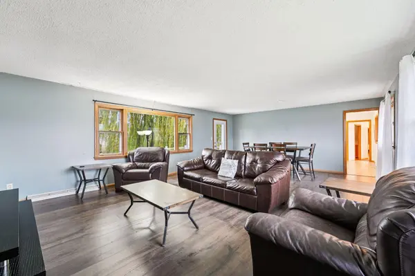 520 Park Island RD, Center City, MN 55012