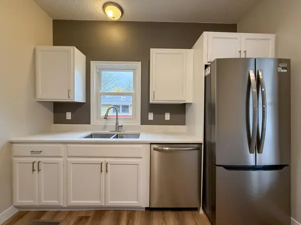 315 3rd ST SW, Stewartville, MN 55976
