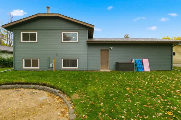 752 12th ST N, Sauk Rapids, MN 56379