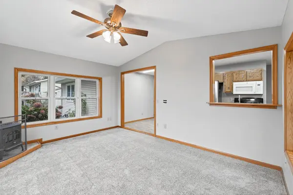 6558 Hokah DR, Lino Lakes, MN 55014