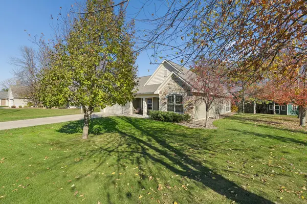 1448 Valley Creek DR, New Richmond, WI 54017