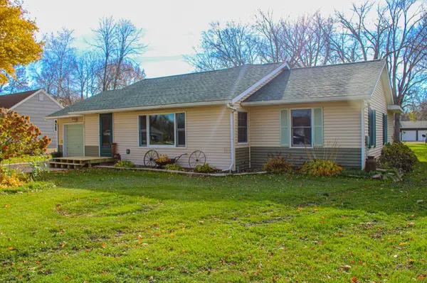 311 Carolina AVE, Hoffman, MN 56339