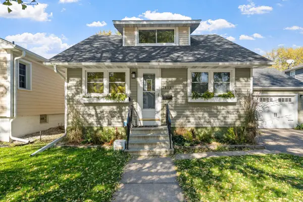 1513 Canfield AVE, Saint Paul, MN 55108