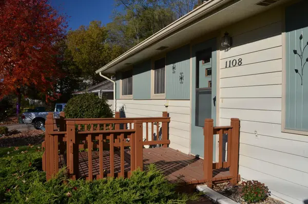 1108 Hawthorn ST, Red Wing, MN 55066