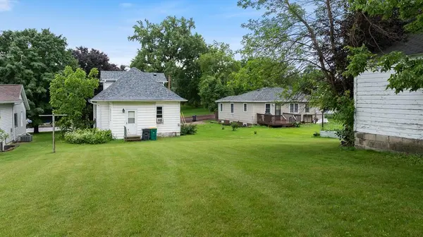 230 4th ST, Balaton, MN 56115