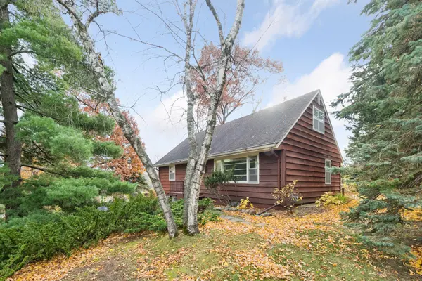 18701 South LN, Minnetonka, MN 55345