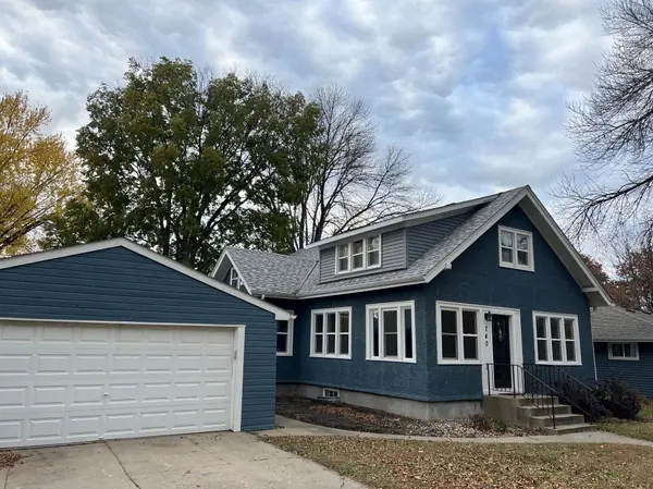 740 Ash ST NE, Hutchinson, MN 55350