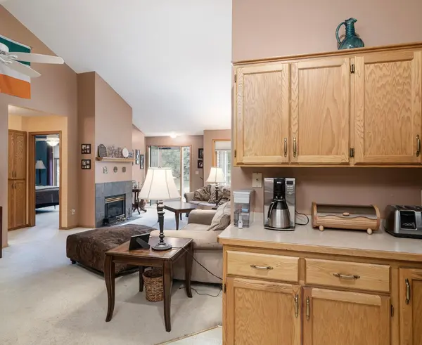 3233 Northdale LN NW, Coon Rapids, MN 55448