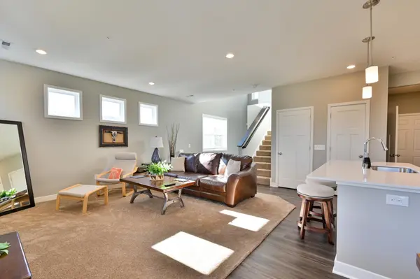 14177 Aberdeen WAY, Rosemount, MN 55068