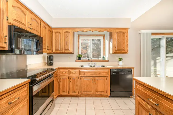 12288 Europa AVE N, Saint Paul, MN 55110