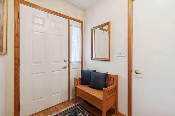 604 Cherrywood CT, Red Wing, MN 55066