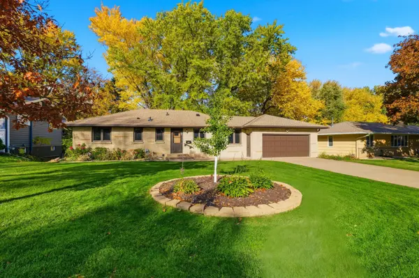 1461 Lincoln TER, Columbia Heights, MN 55421
