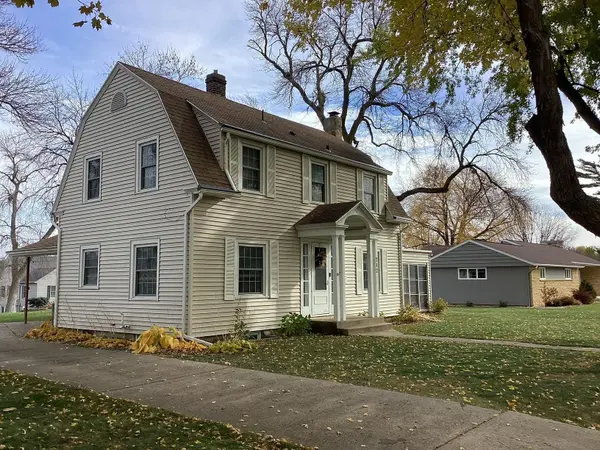 212 Lee PL, Albert Lea, MN 56007