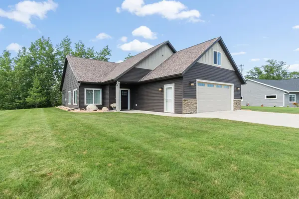 250 Rodeo RD, Alexandria, MN 56308