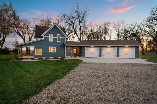 26795 820th AVE, Hollandale, MN 56045