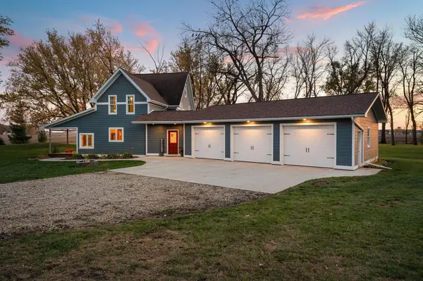 26795 820th AVE, Hollandale, MN 56045