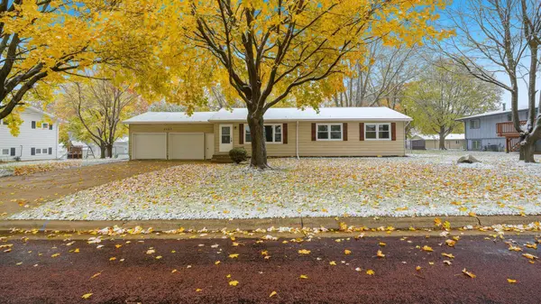 2107 Stade LN, Fairmont, MN 56031