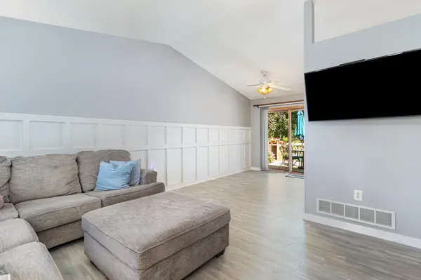8345 Grace CT, Victoria, MN 55386
