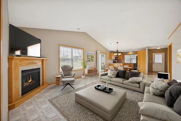 458 2nd ST S, Sartell, MN 56377