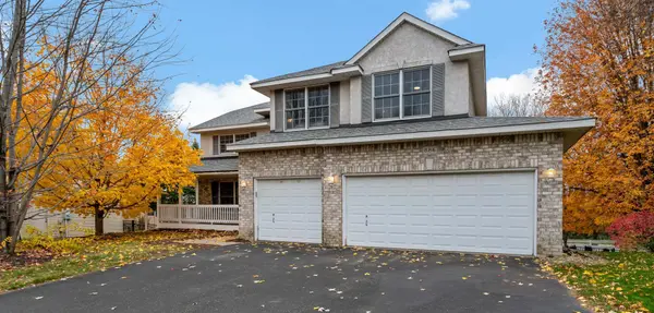 886 Oak CT,  Eagan,  MN 55123