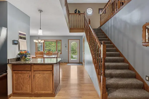 11413 Bren RD, Minnetonka, MN 55343